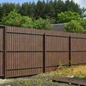 Забор из профнастила